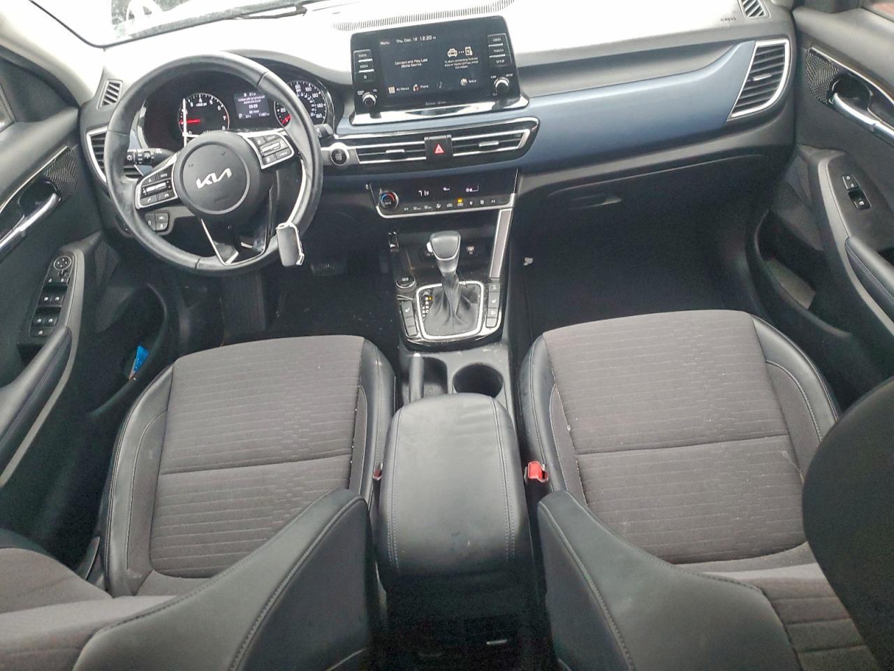 2023 KIA SELTOS S photo 15
