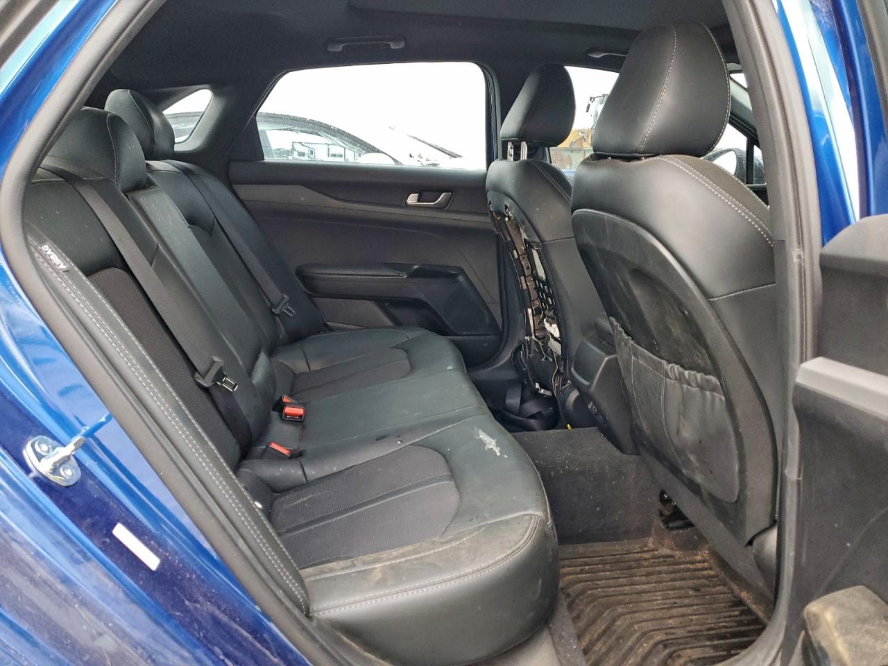 2023 KIA K5 GT LINE photo 10