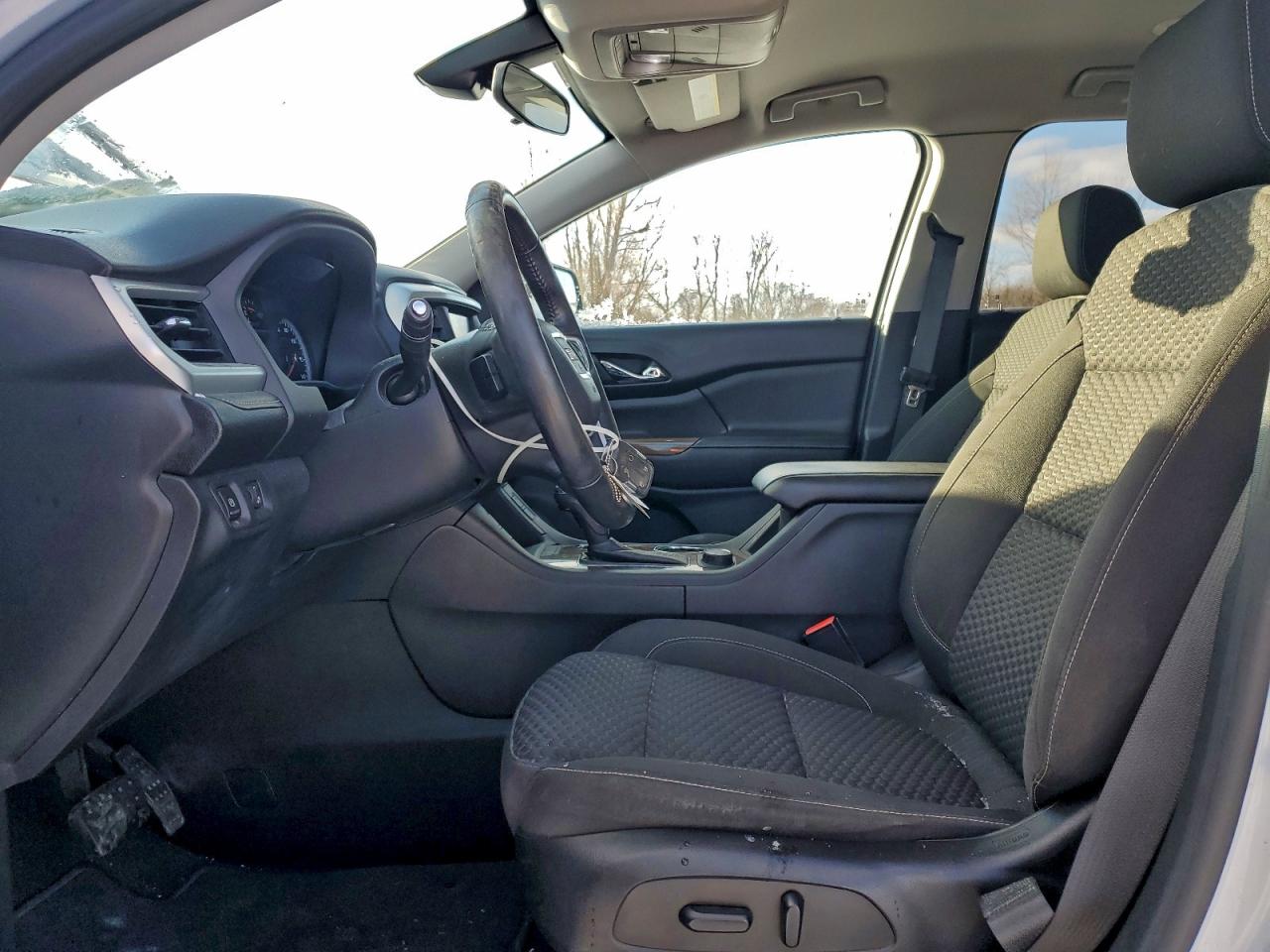 2017 GMC ACADIA SLE photo 13