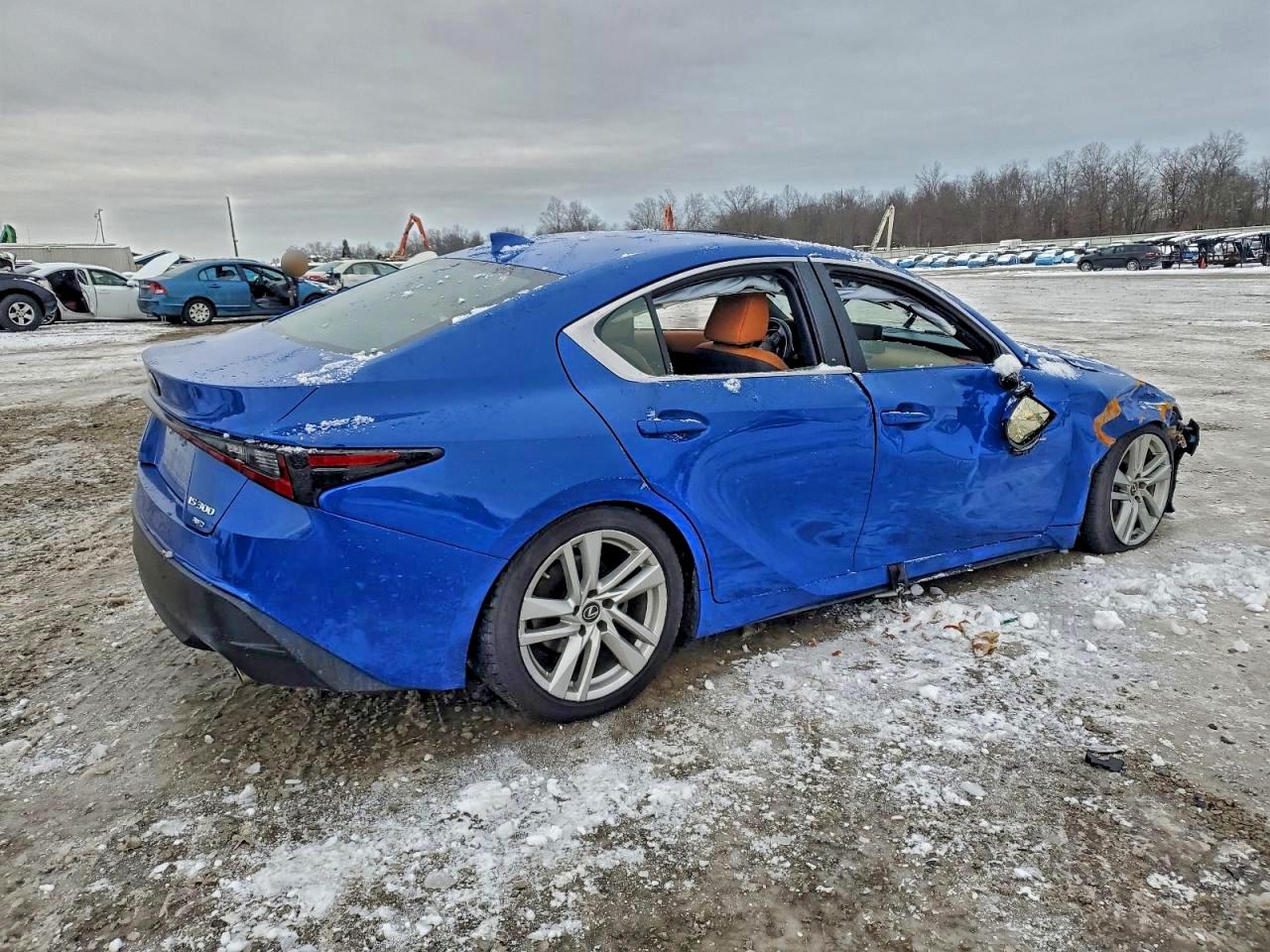 2021 LEXUS IS 300 photo 3