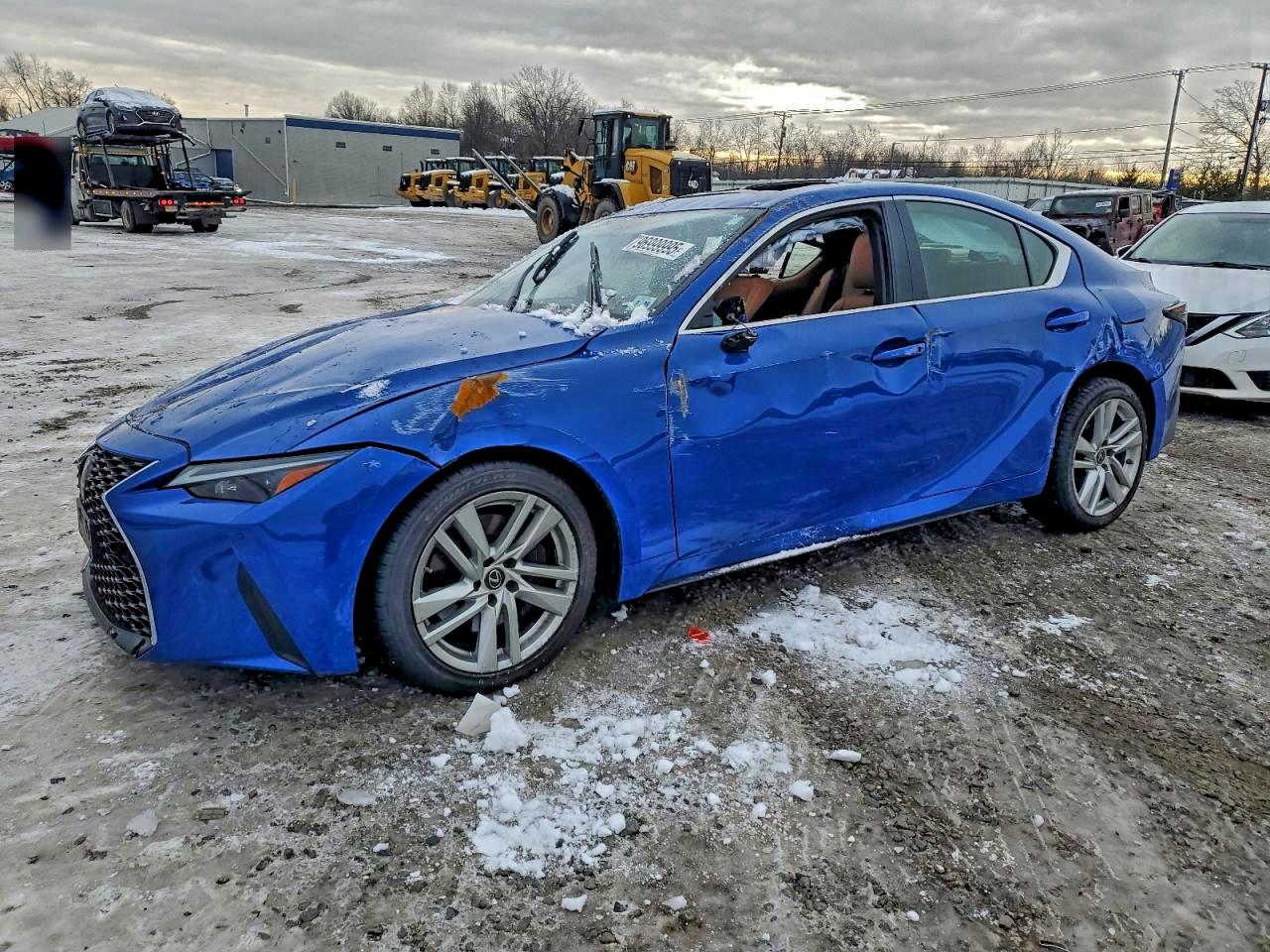 2021 LEXUS IS