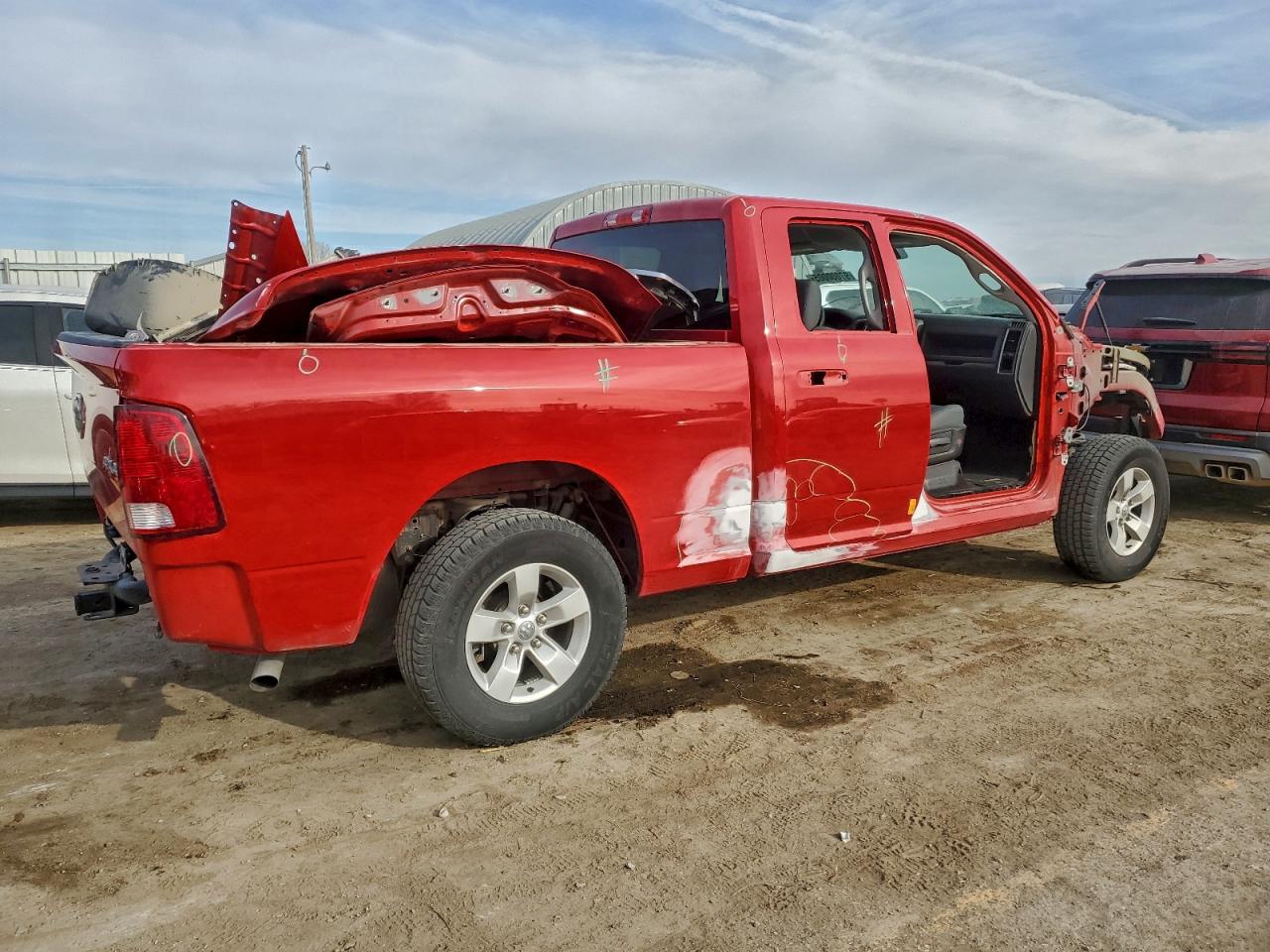 2016 RAM 1500 ST photo 7