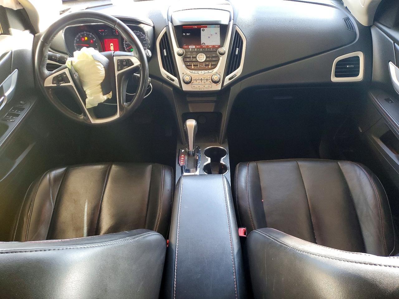 2011 GMC TERRAIN SLT photo 8