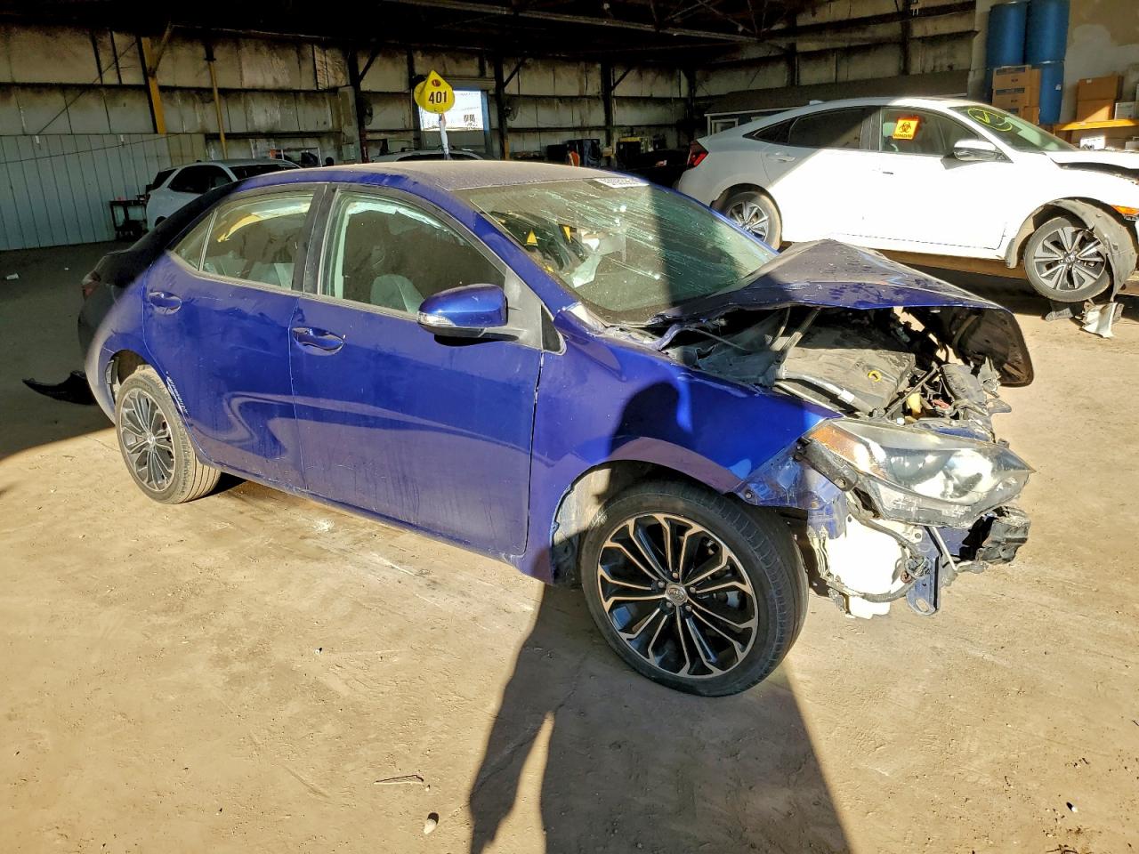 2014 TOYOTA COROLLA photo 4
