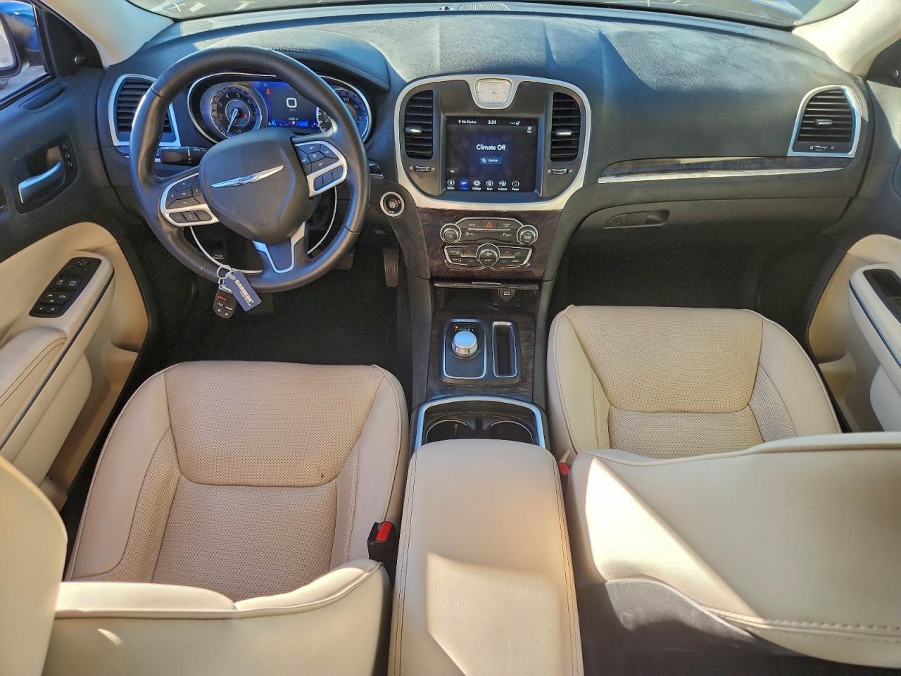 2022 CHRYSLER 300 TOURING L photo 15