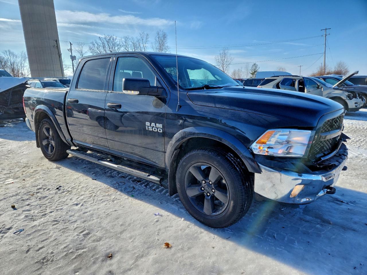 2017 RAM 1500 SLT photo 7