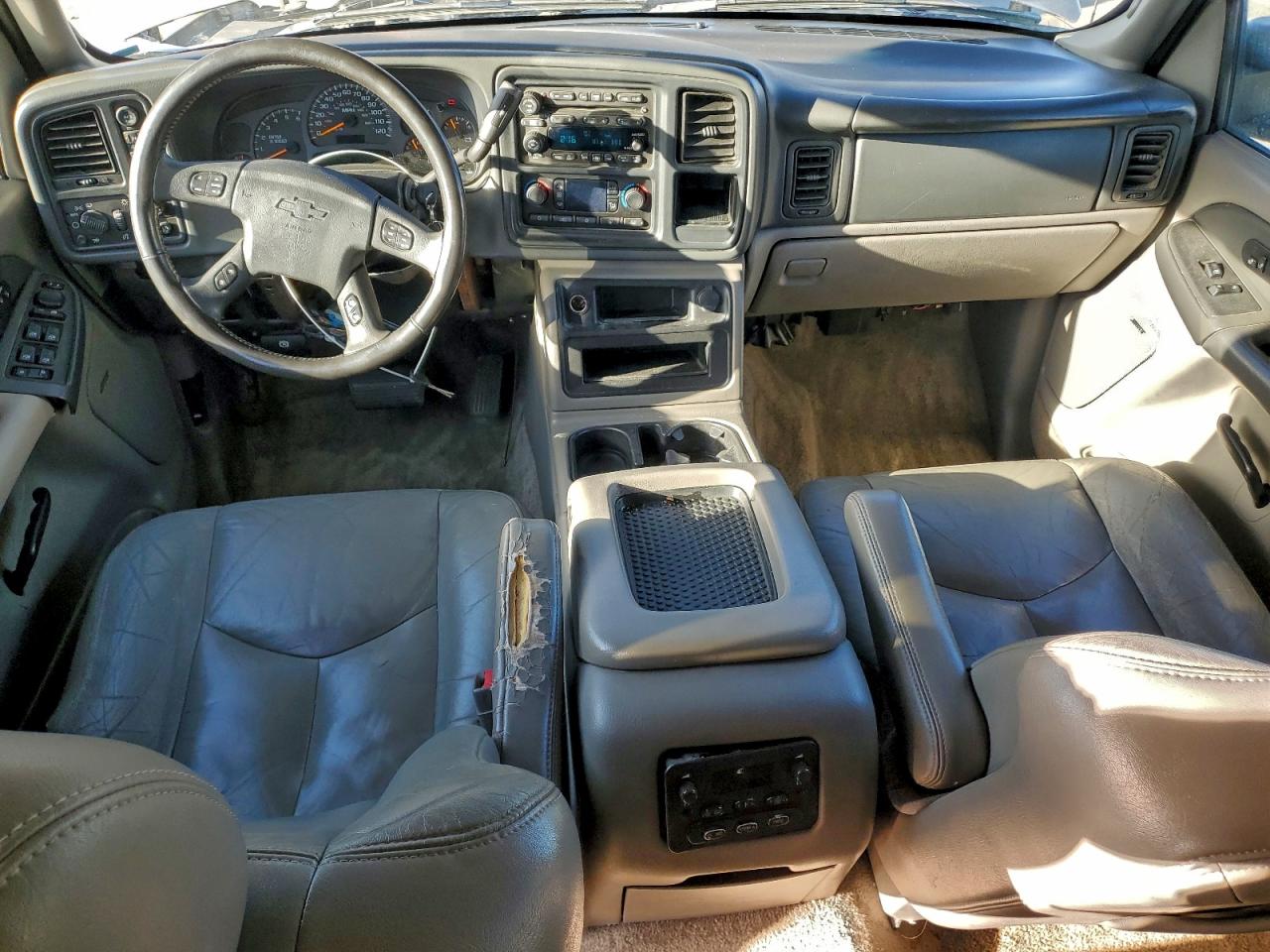 2003 CHEVROLET SUBURBAN K2500 photo 15