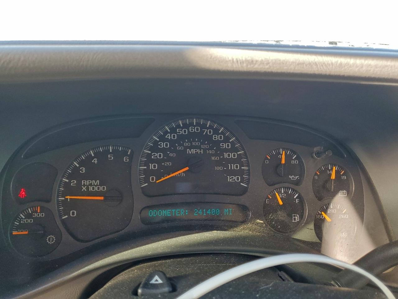 2003 CHEVROLET SUBURBAN K2500 photo 17