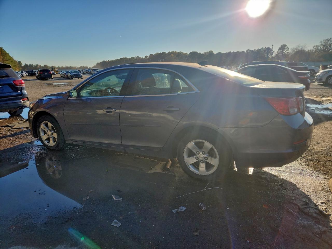2014 CHEVROLET MALIBU LS photo 4