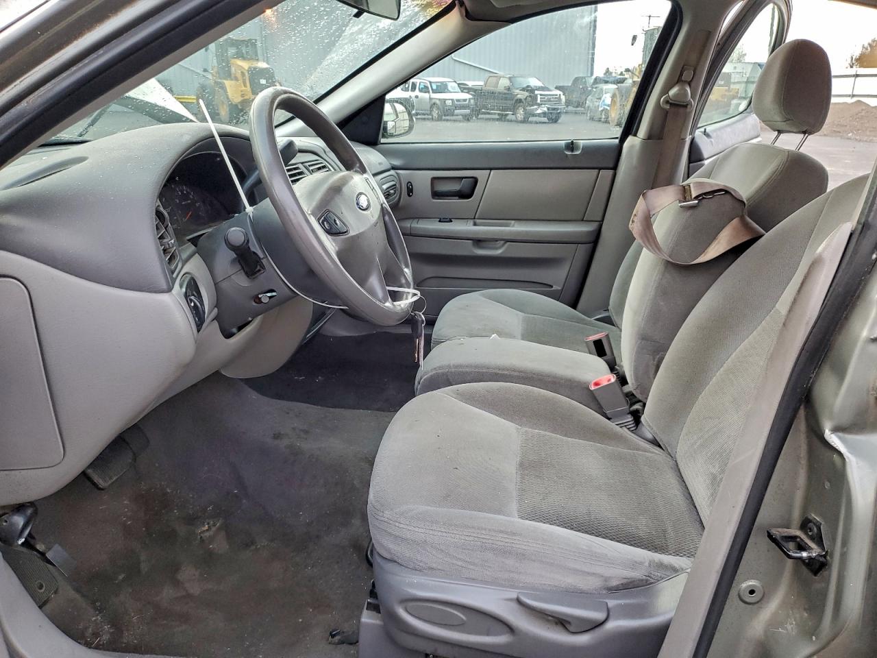 2003 FORD TAURUS SE photo 7