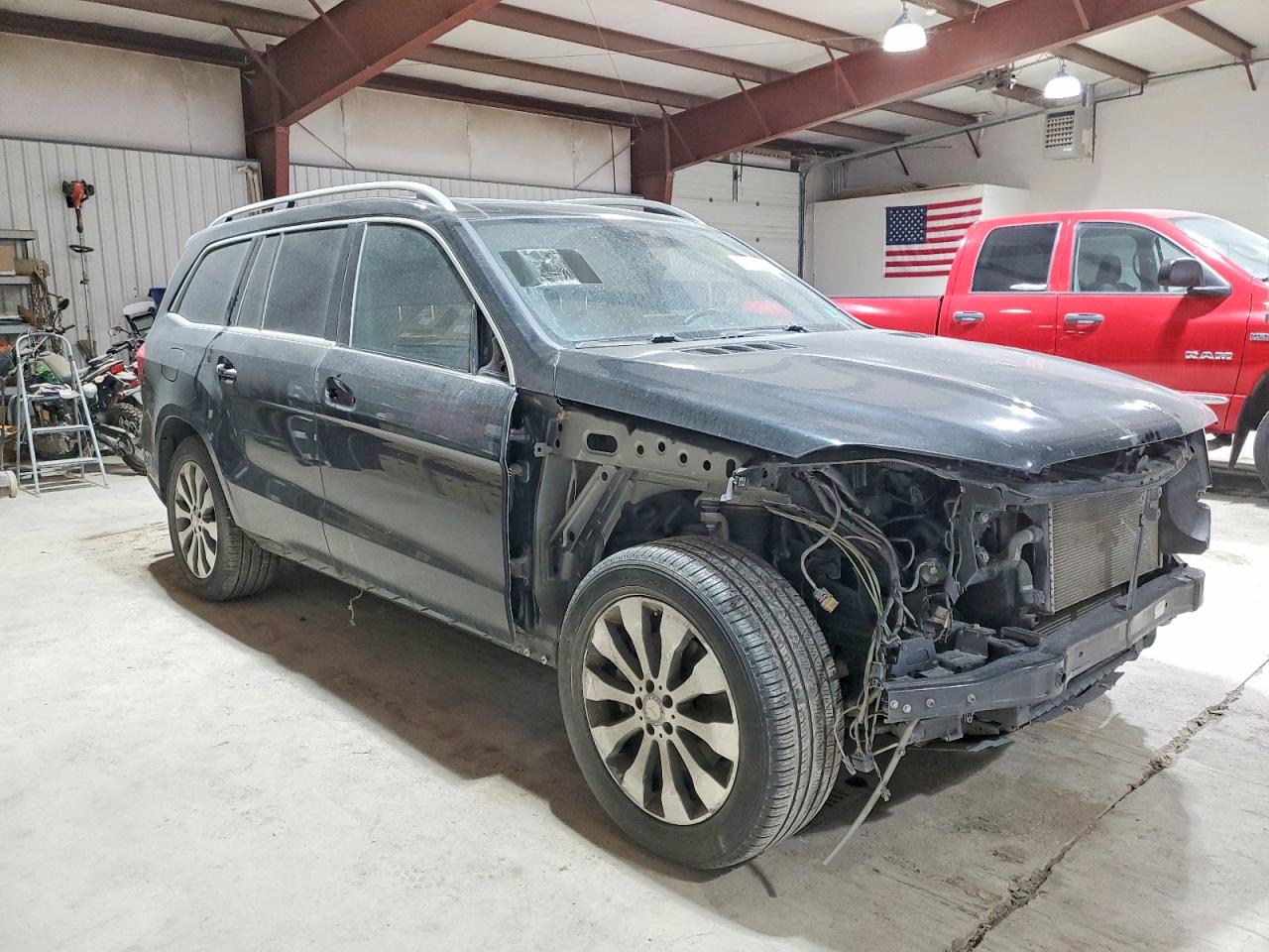 2017 MERCEDES-BENZ GLS 450 4MATIC photo 4