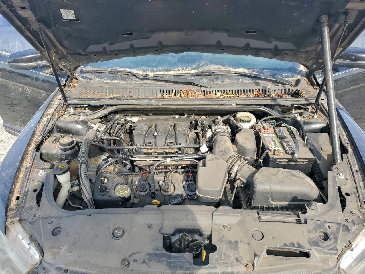 2015 FORD TAURUS SEL photo 31
