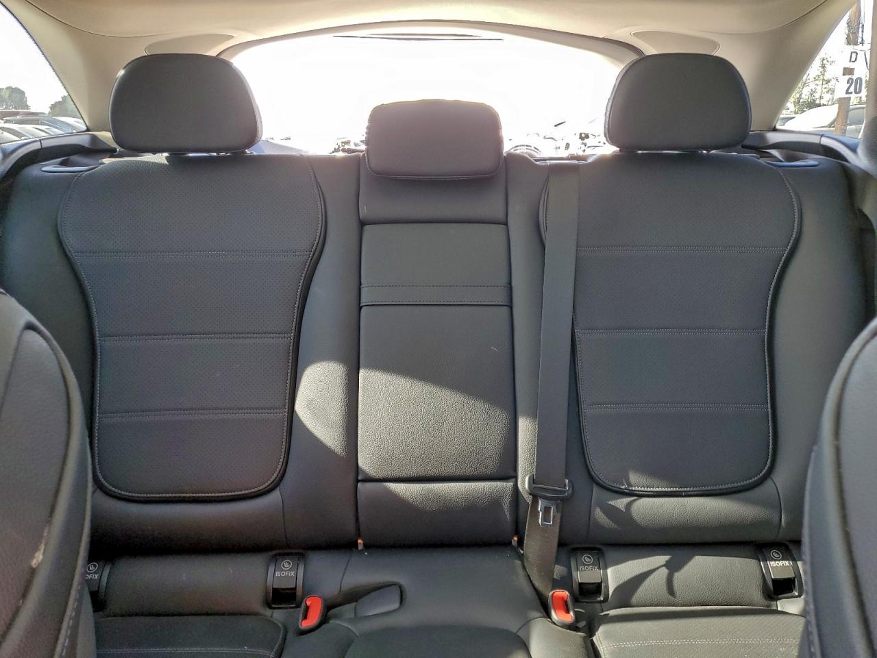 2025 MERCEDES-BENZ GLC 350E photo 28