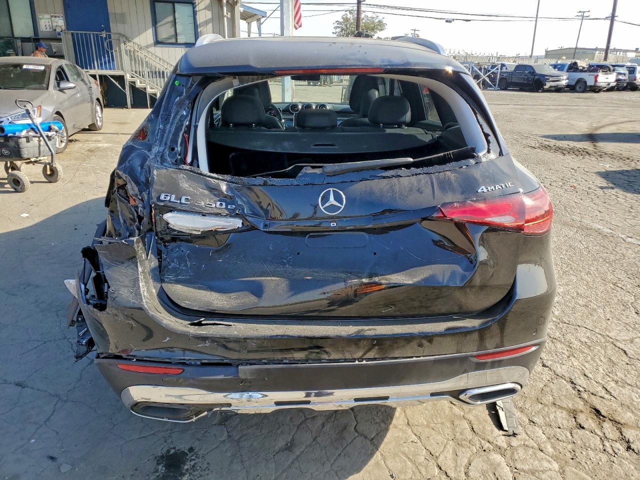 2025 MERCEDES-BENZ GLC 350E photo 16