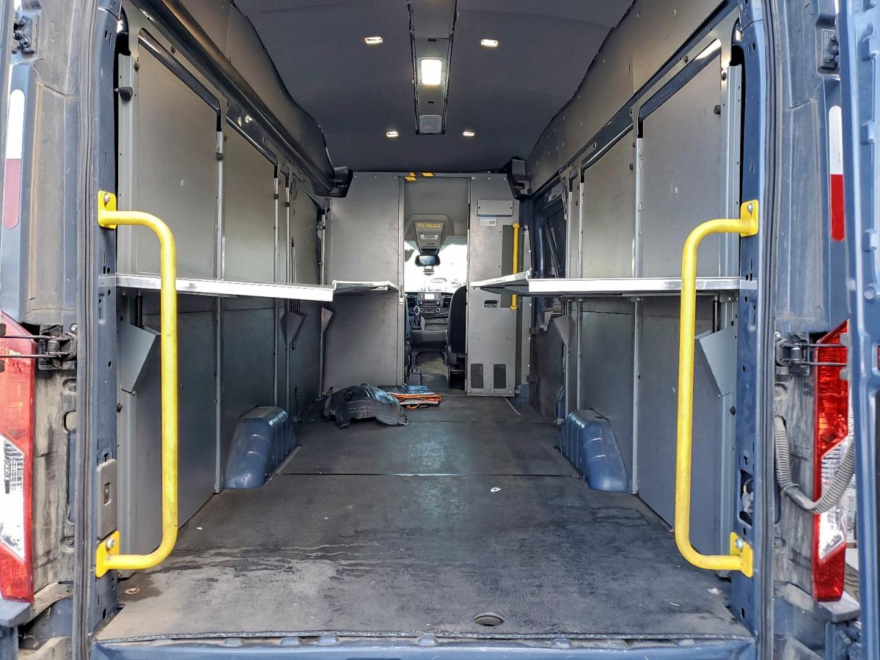 2020 FORD TRANSIT T-250 DELIVERY VAN photo 10