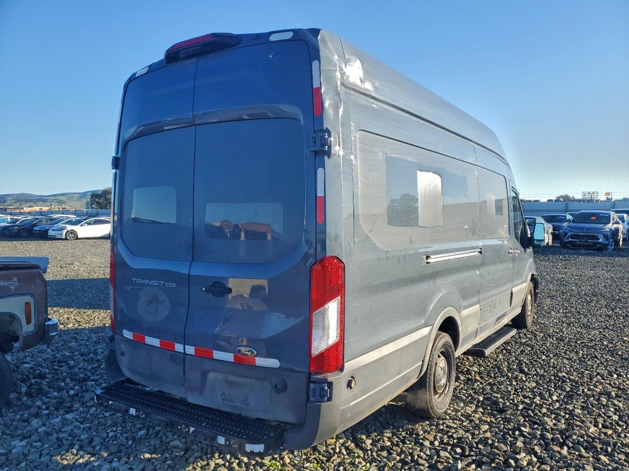 2020 FORD TRANSIT T-250 DELIVERY VAN photo 3