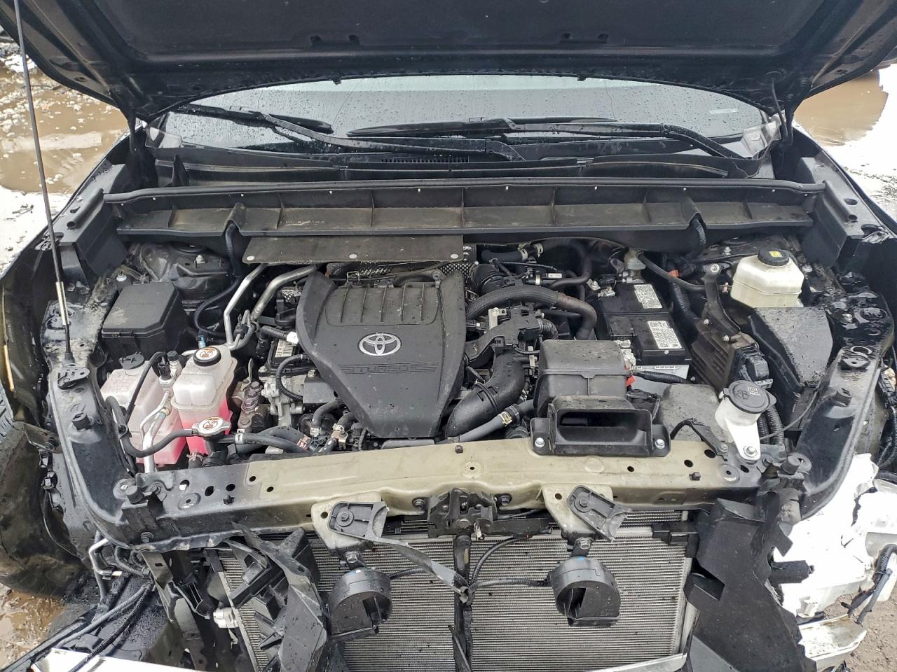 2024 TOYOTA HIGHLANDER LE photo 34