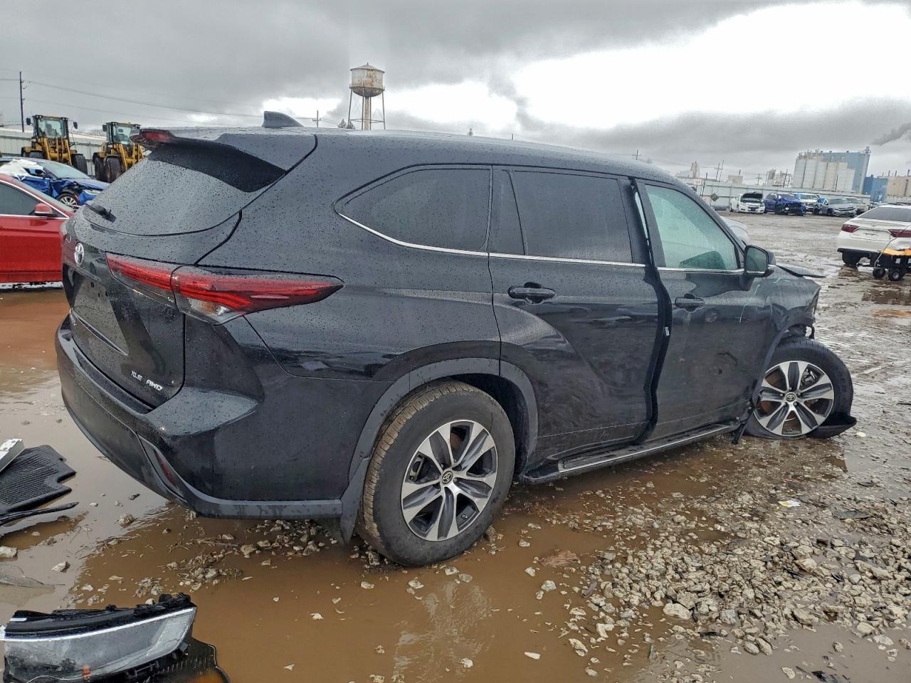 2024 TOYOTA HIGHLANDER LE photo 7