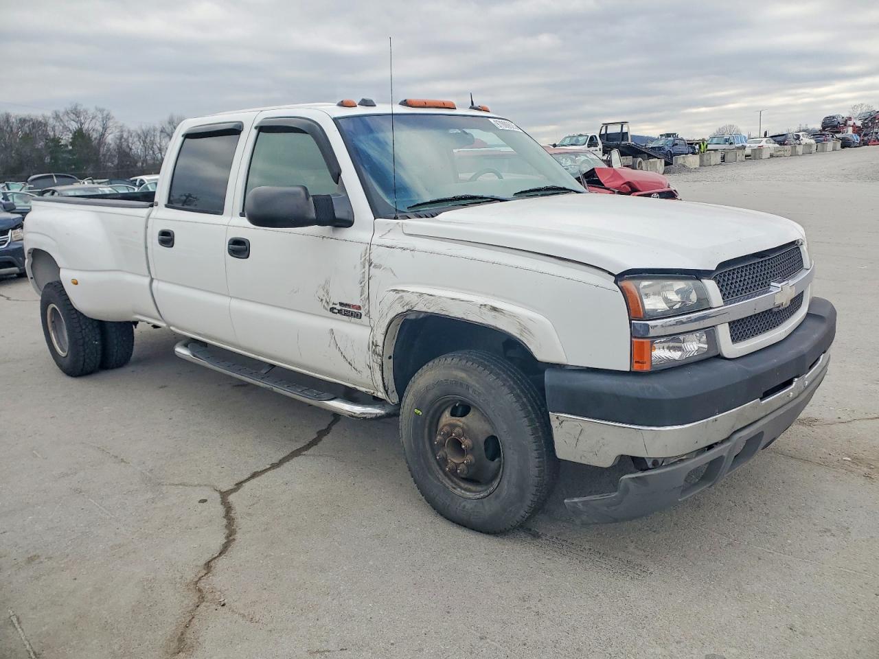 2004 CHEVROLET SILVERADO C3500 photo 7