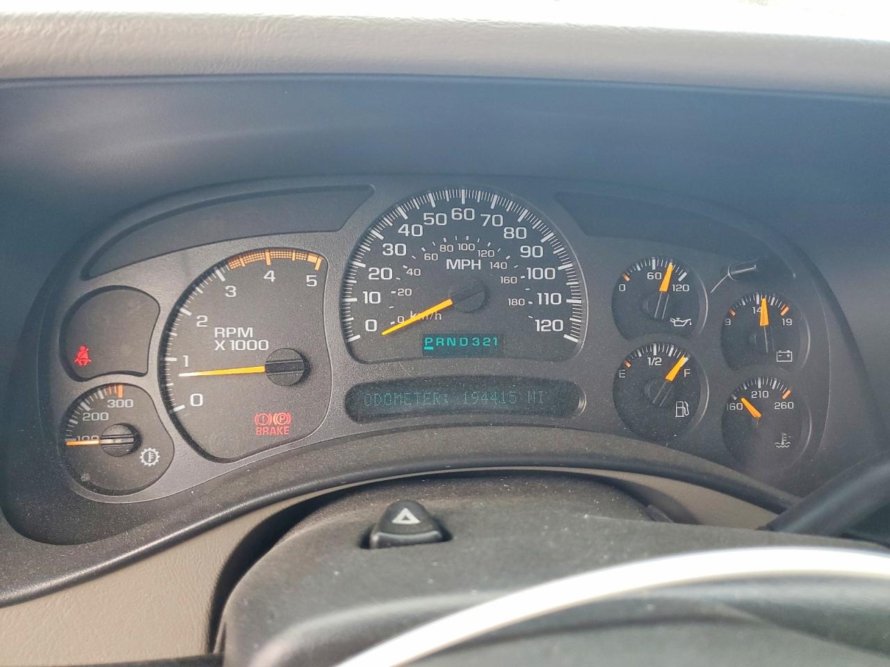 2004 CHEVROLET SILVERADO C3500 photo 17