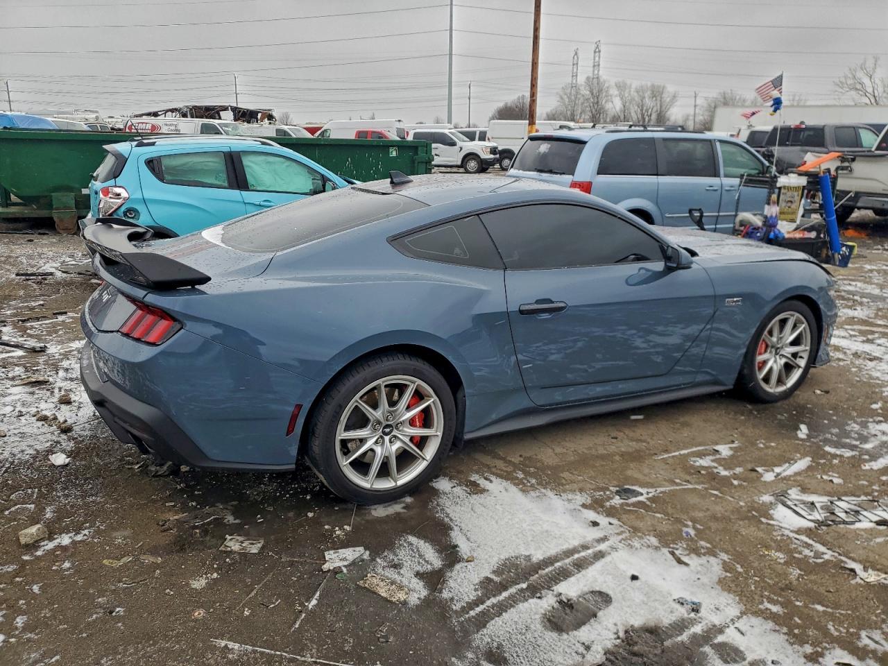 2024 FORD MUSTANG GT photo 5