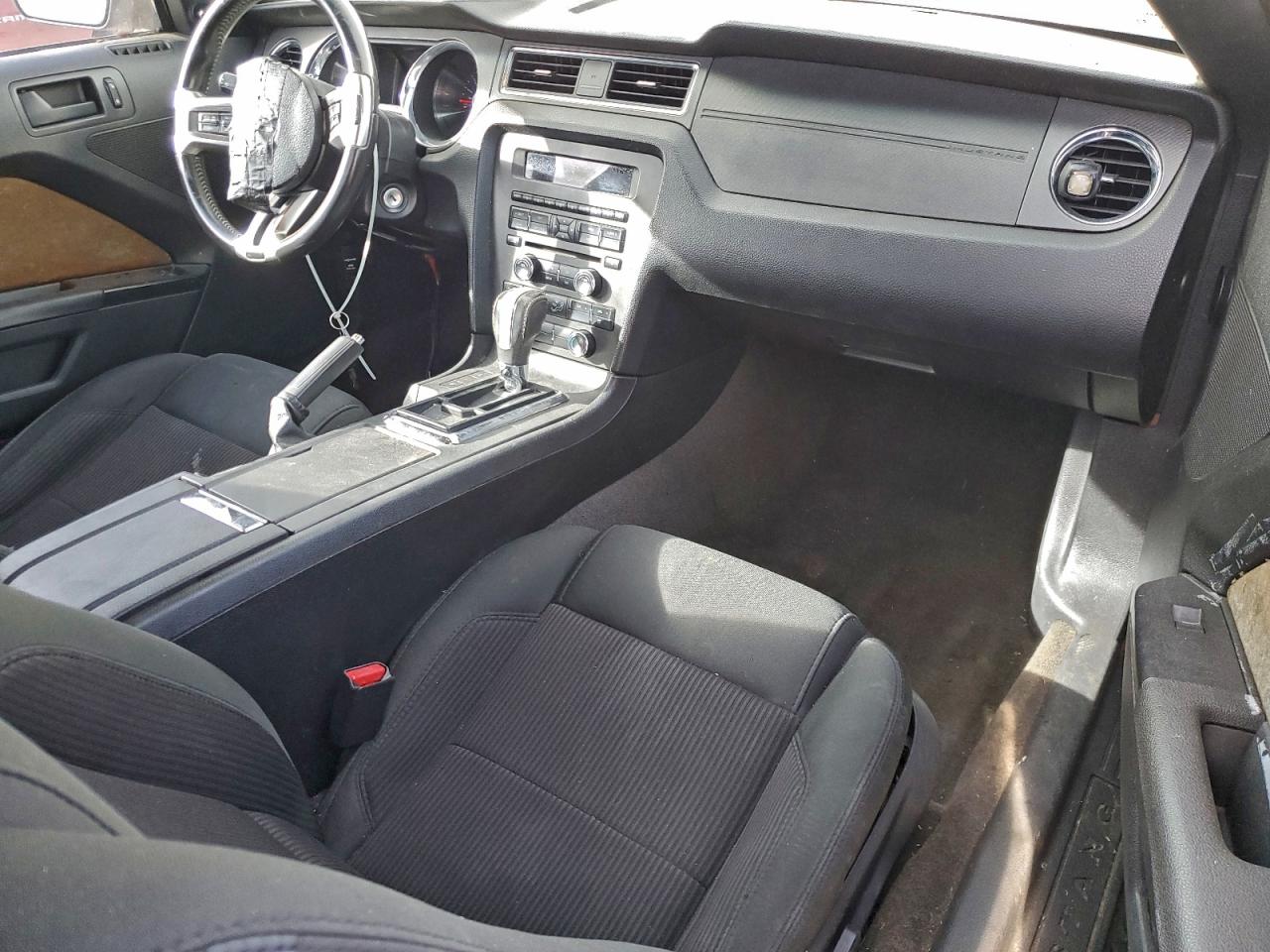 2014 FORD MUSTANG photo 19