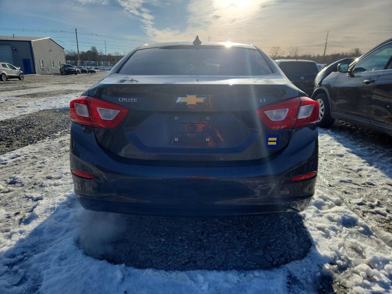 2017 CHEVROLET CRUZE LT photo 11