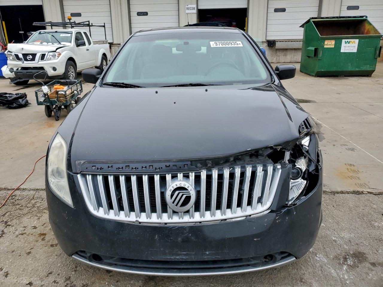2010 MERCURY MILAN photo 5