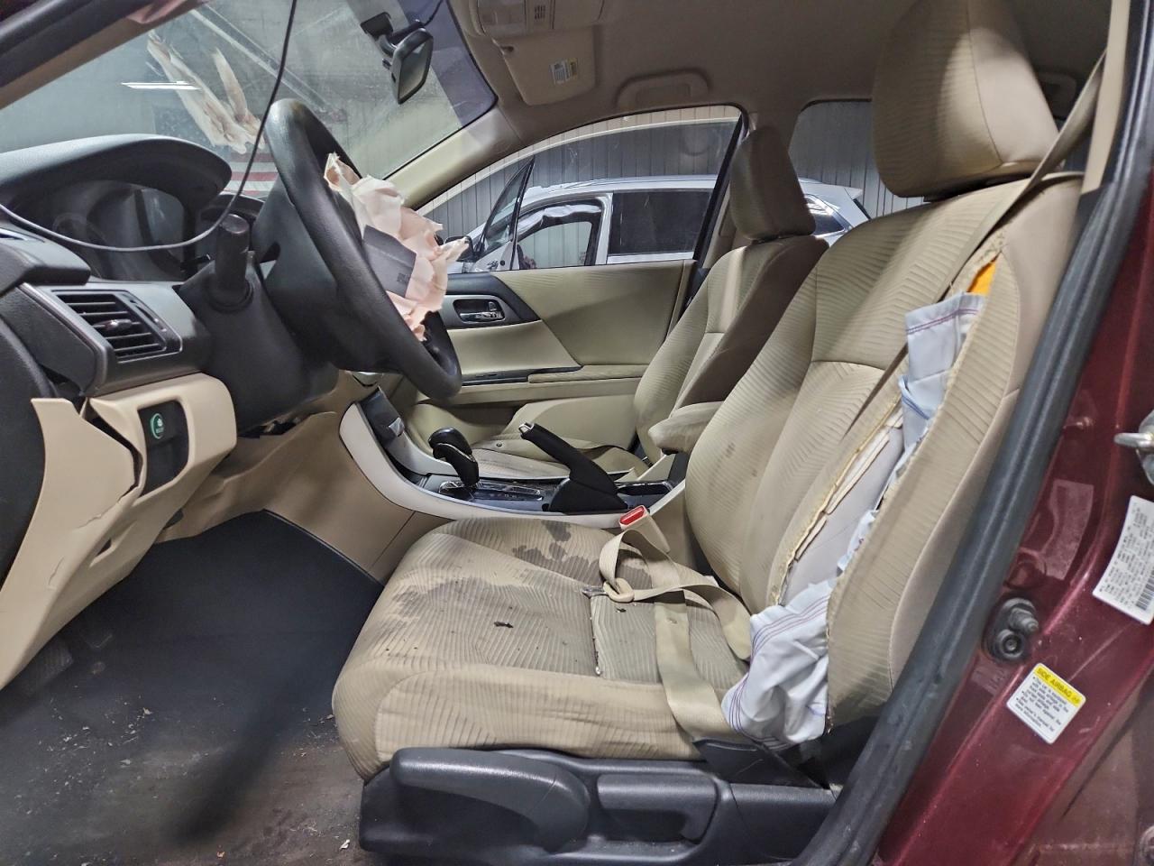 2015 HONDA ACCORD LX photo 7