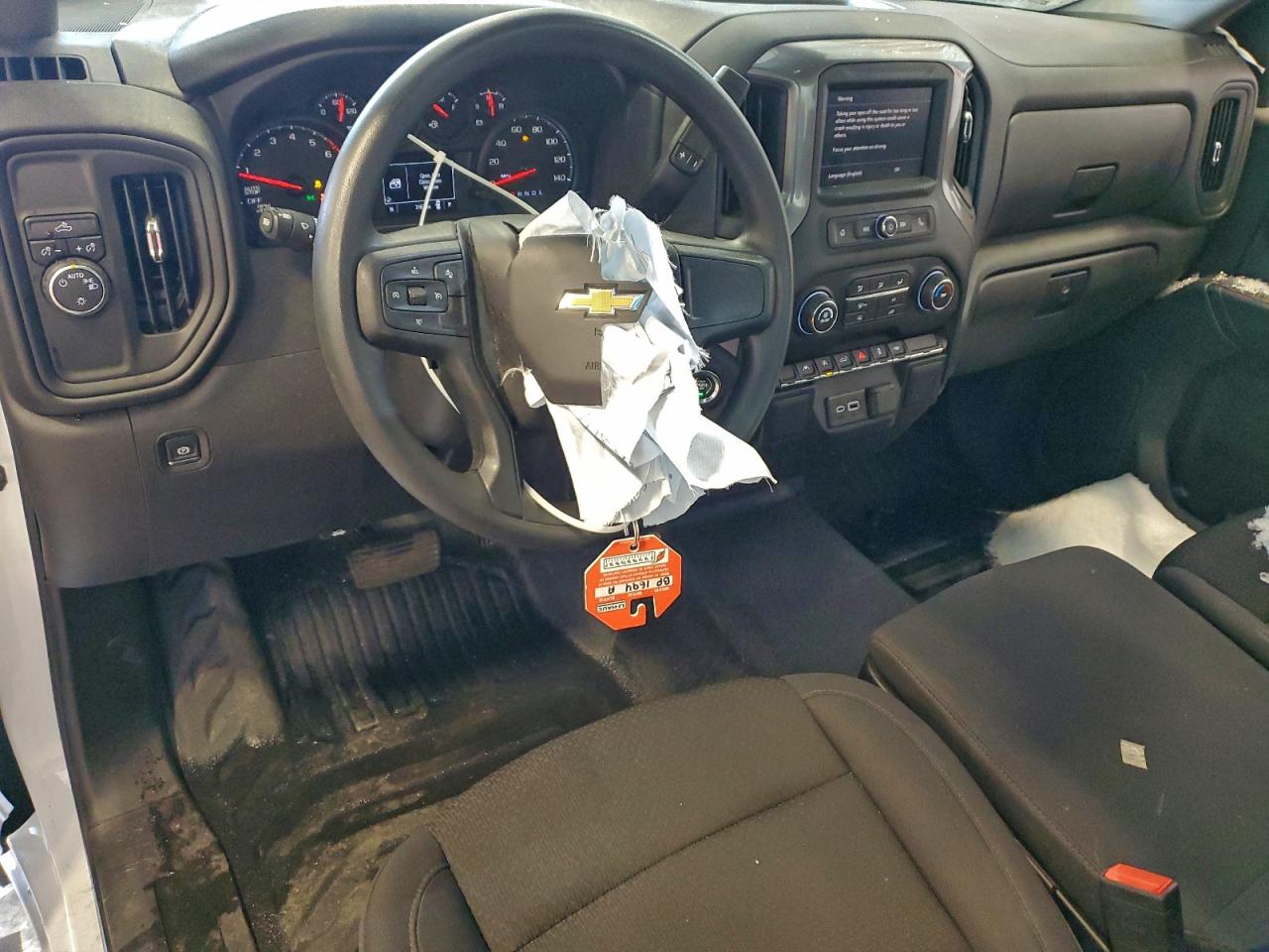 2025 CHEVROLET SILVERADO C1500 photo 8