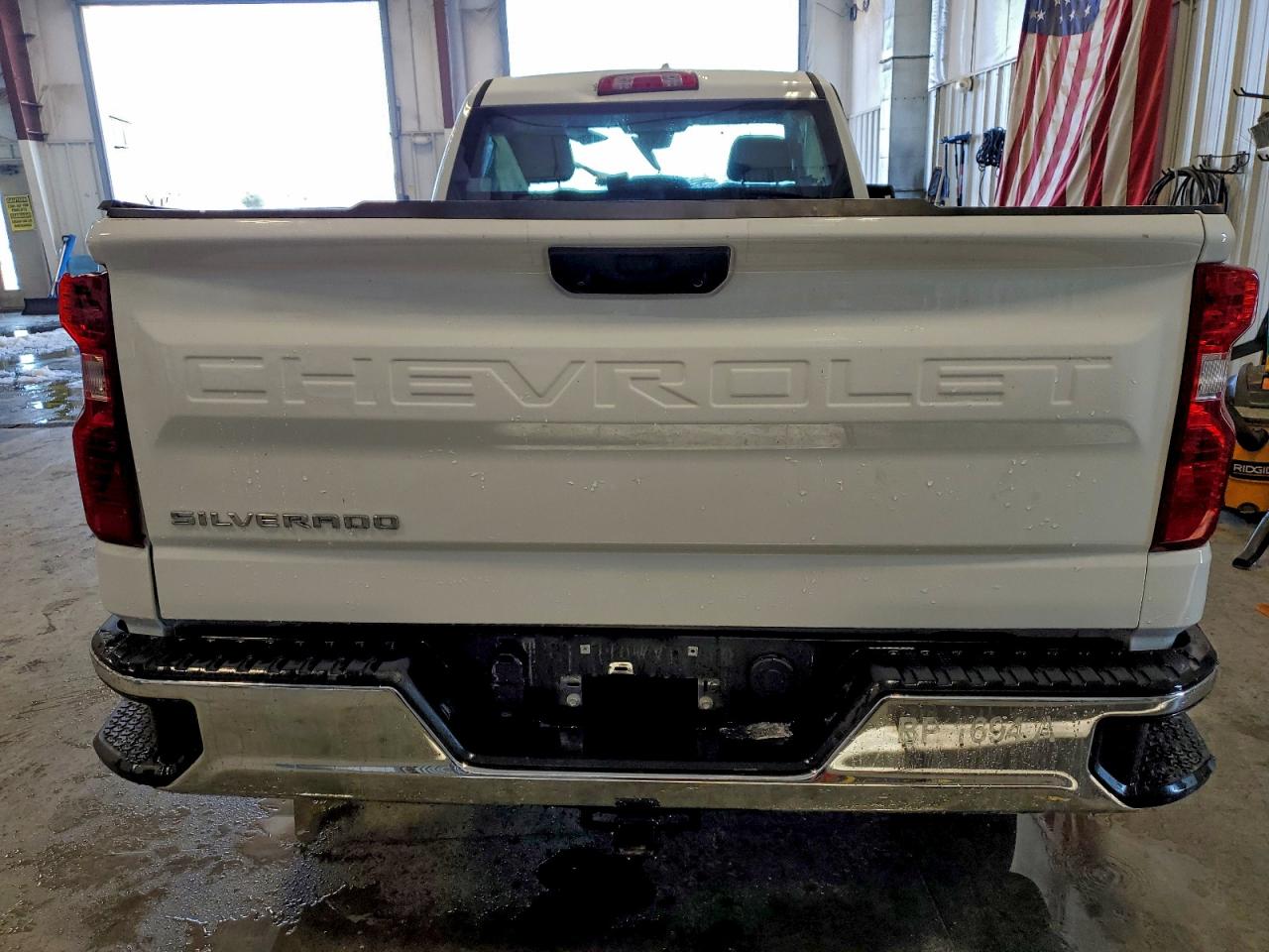 2025 CHEVROLET SILVERADO C1500 photo 6