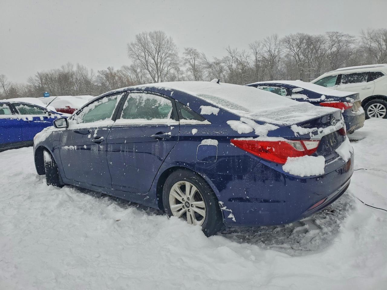 2013 HYUNDAI SONATA GLS photo 2