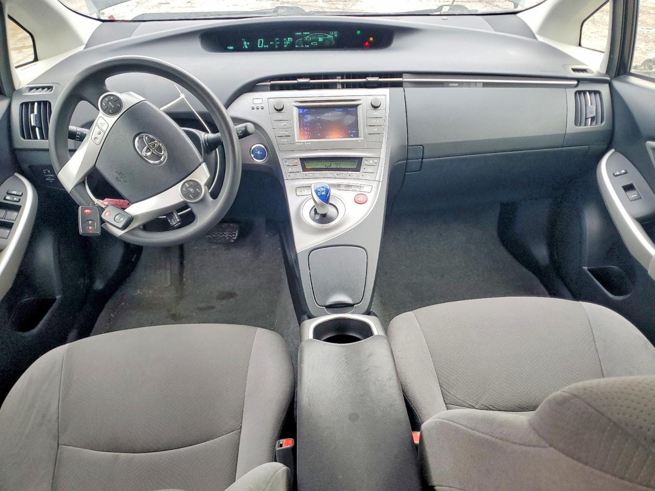 2014 TOYOTA PRIUS photo 22