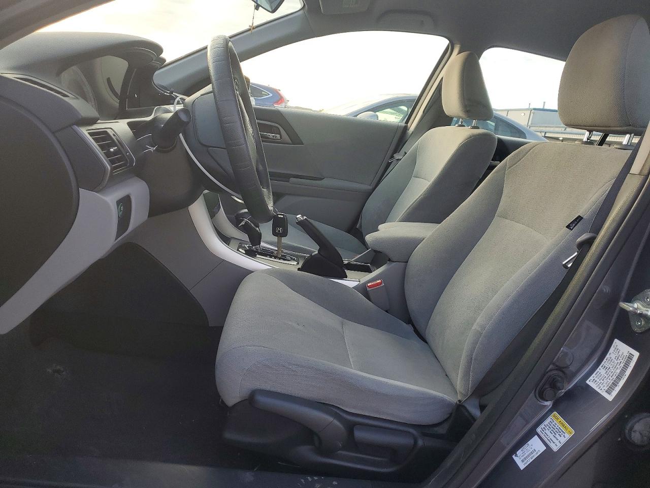 2013 HONDA ACCORD LX photo 7