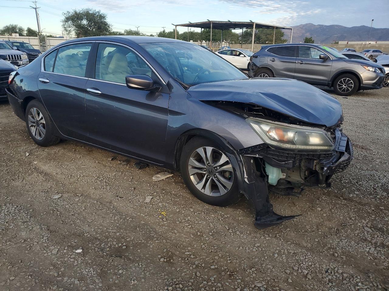 2013 HONDA ACCORD LX photo 4
