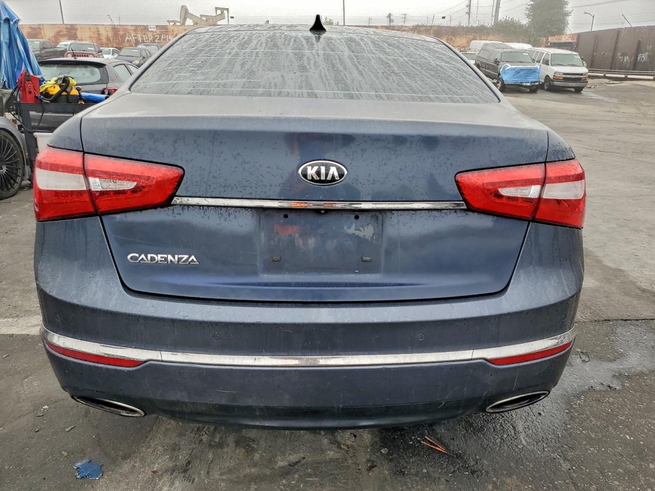 2014 KIA CADENZA PREMIUM photo 6