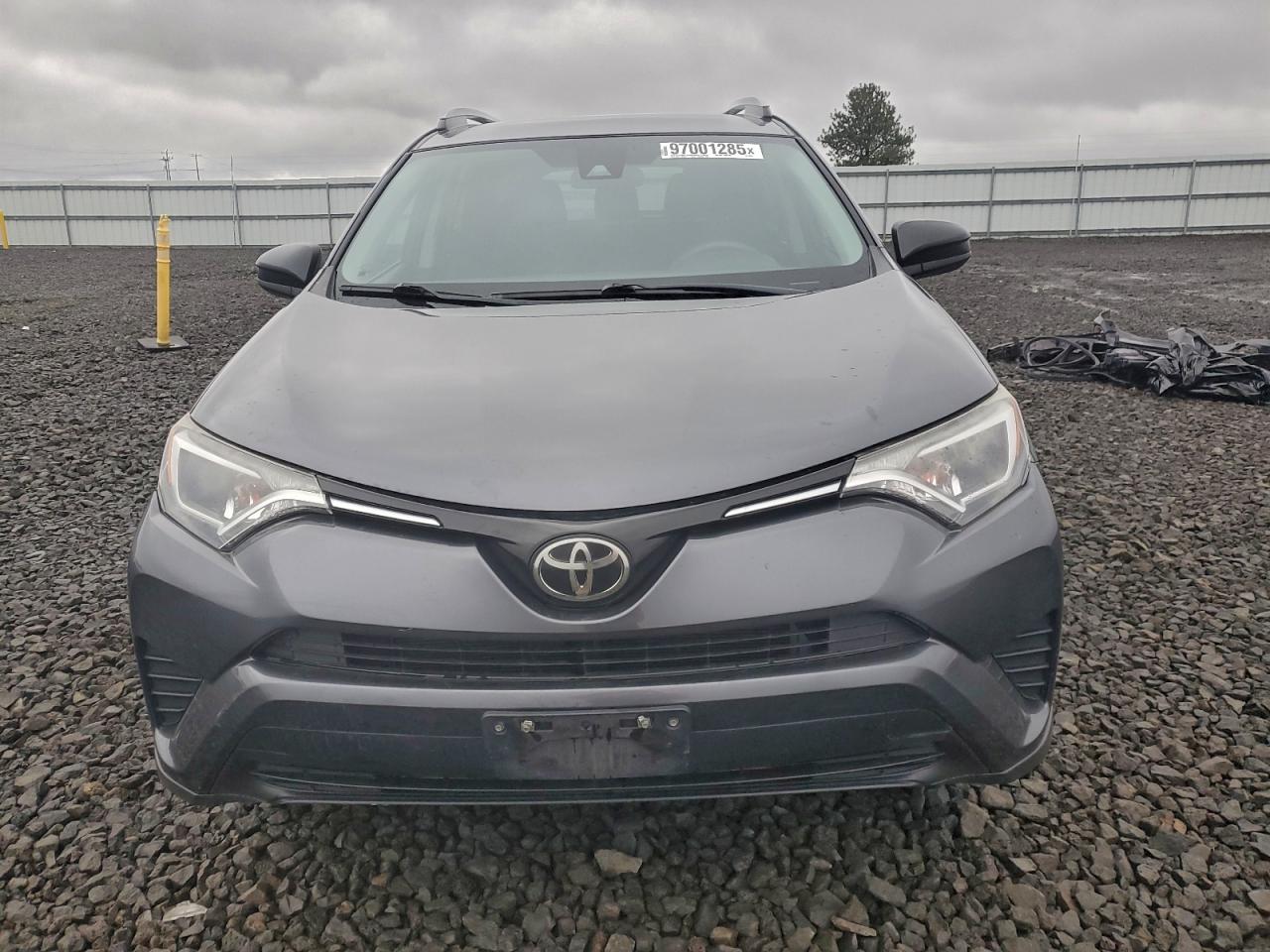 2017 TOYOTA RAV4 LE photo 5