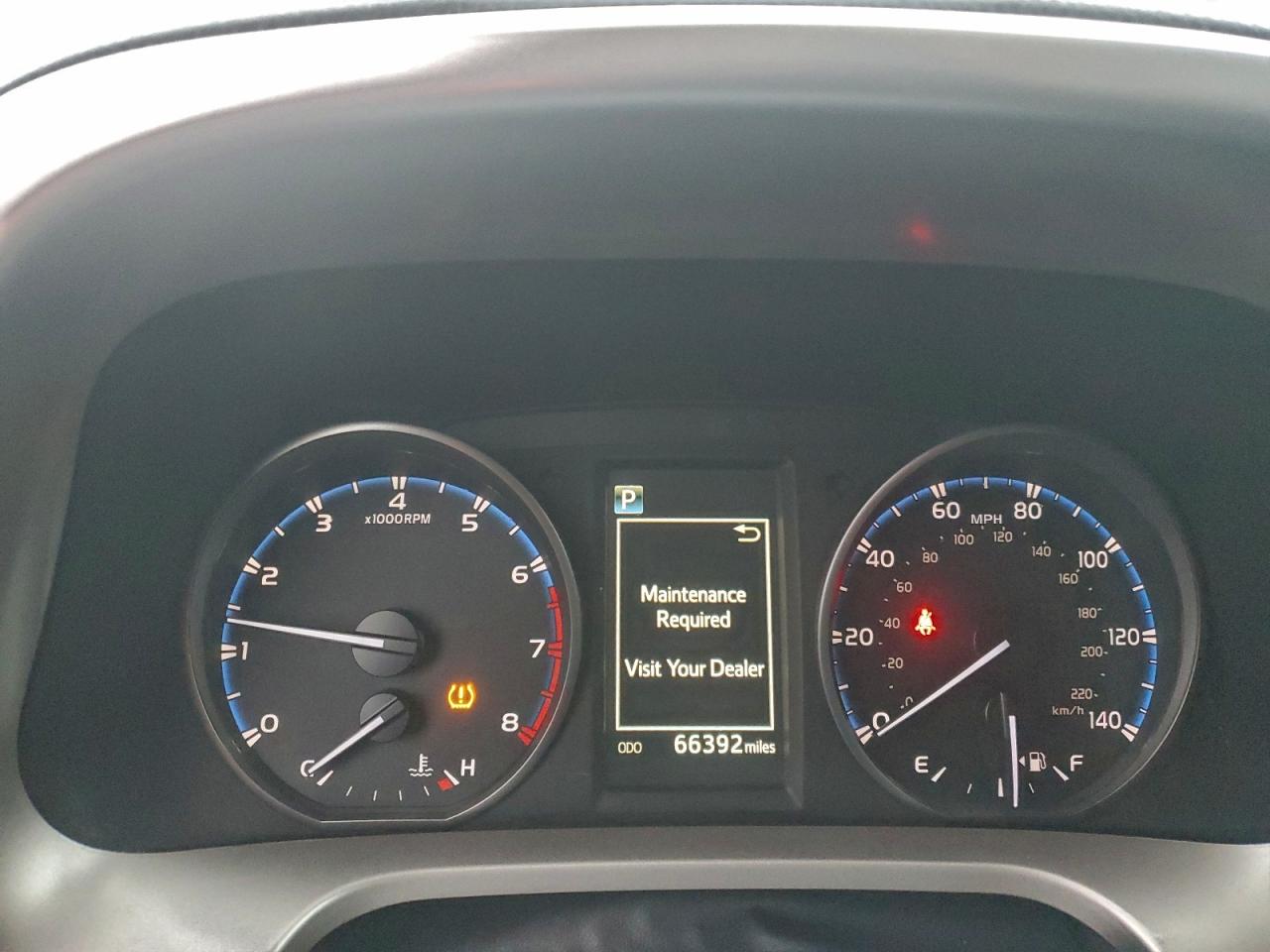 2017 TOYOTA RAV4 LE photo 9