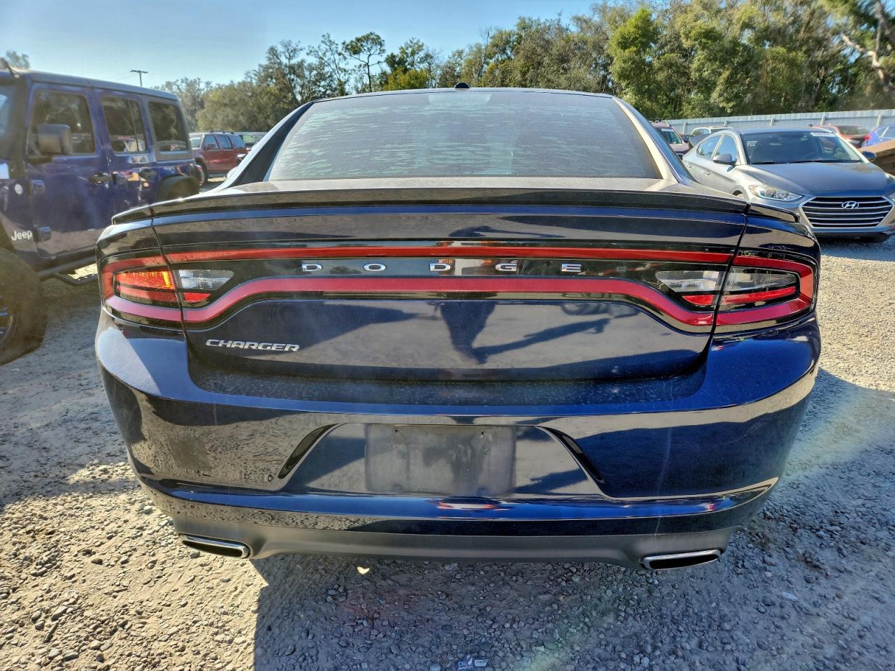 2015 DODGE CHARGER SE photo 6