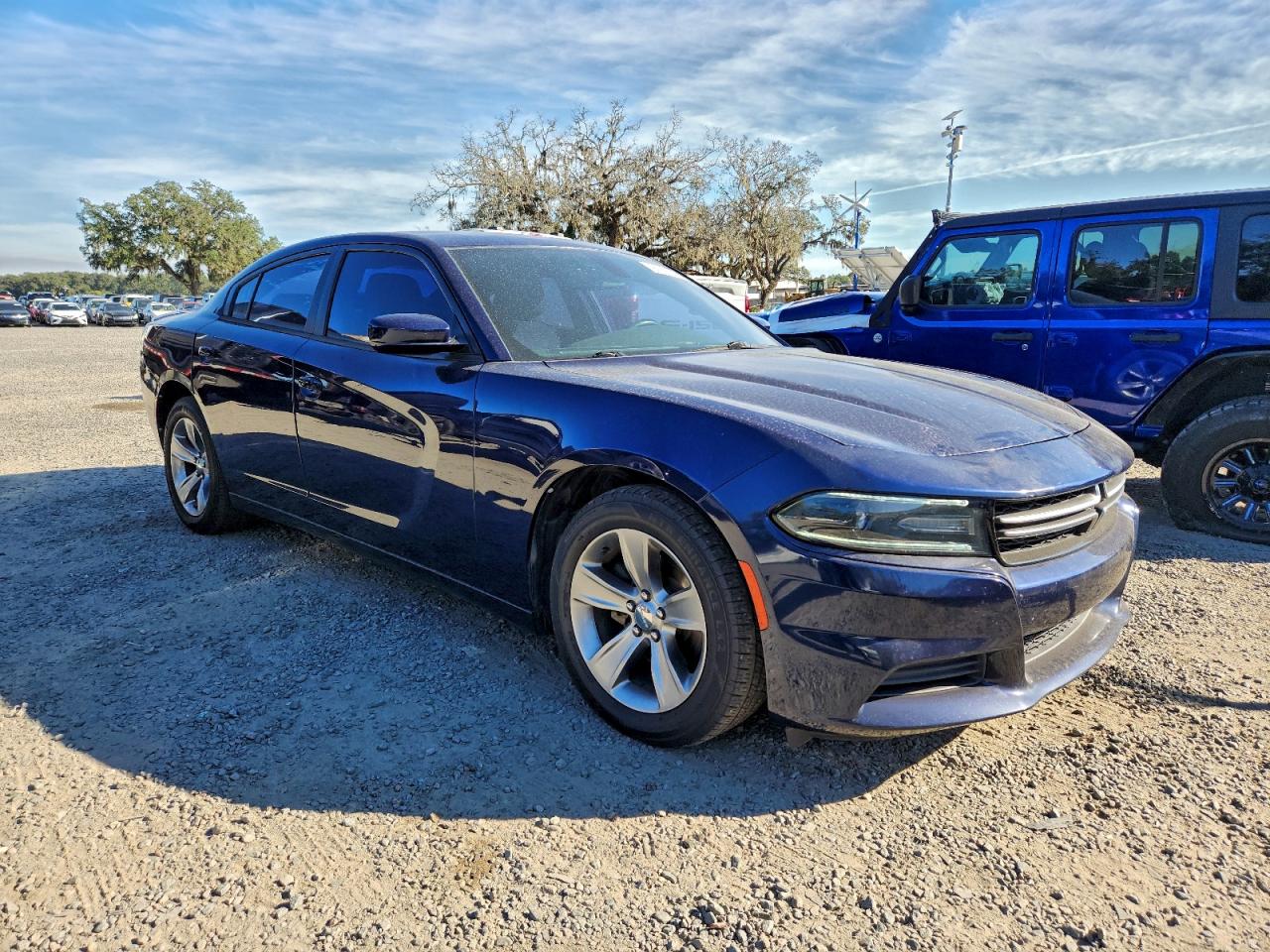 2015 DODGE CHARGER SE photo 4