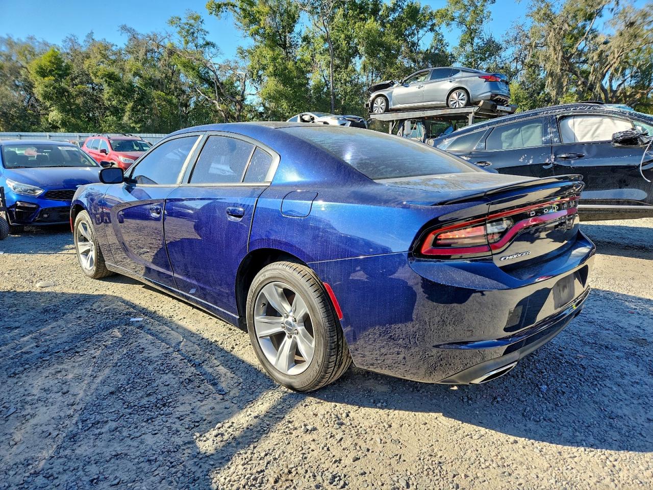 2015 DODGE CHARGER SE photo 2