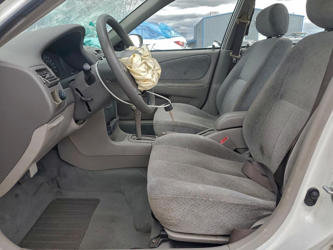 1999 TOYOTA COROLLA VE photo 19