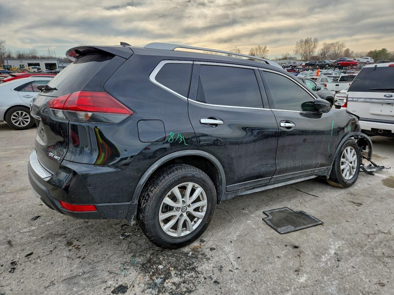 2018 NISSAN ROGUE S photo 7