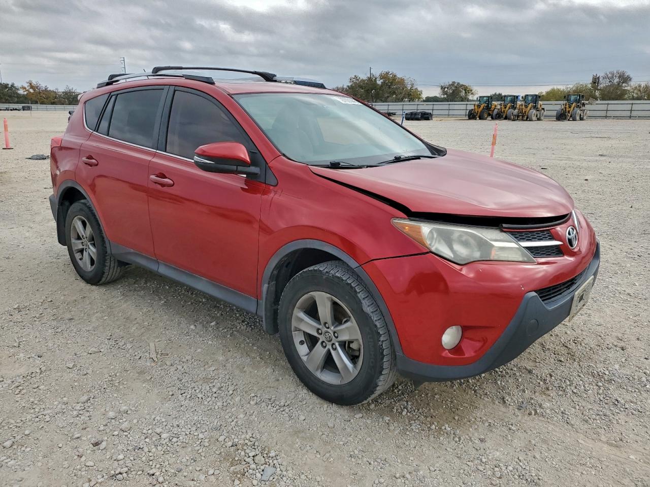 2015 TOYOTA RAV4 XLE photo 10