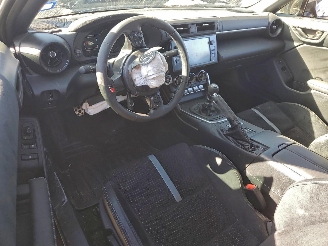 2025 TOYOTA GR 86 PREMIUM photo 8