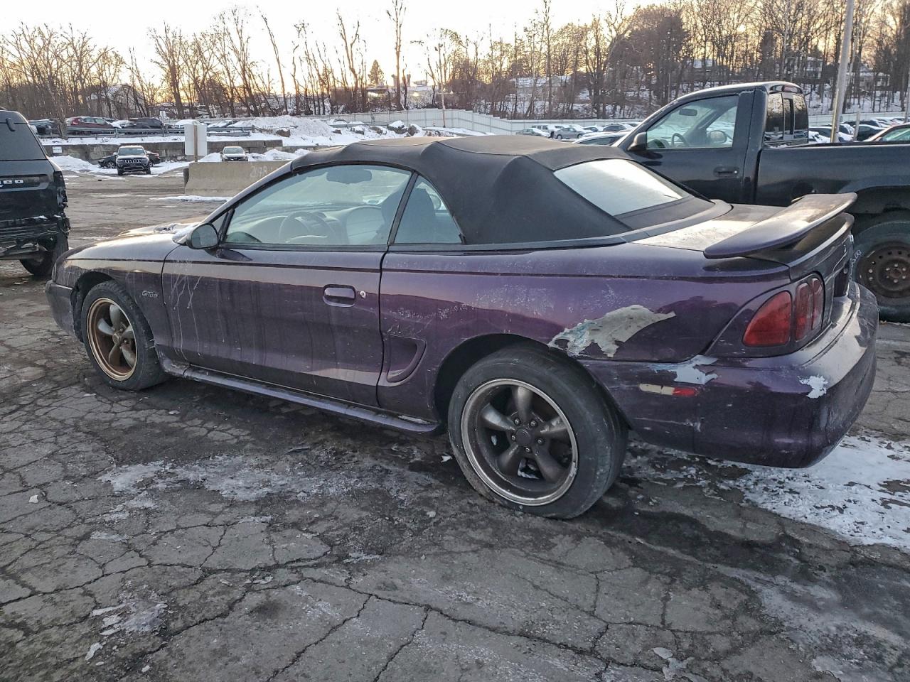 1996 FORD MUSTANG GT photo 2