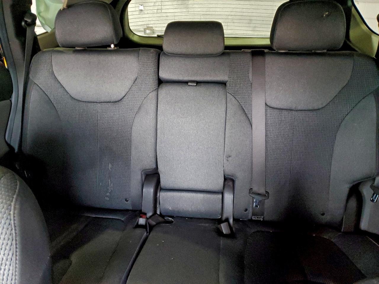 2019 HYUNDAI SANTA FE SE photo 10