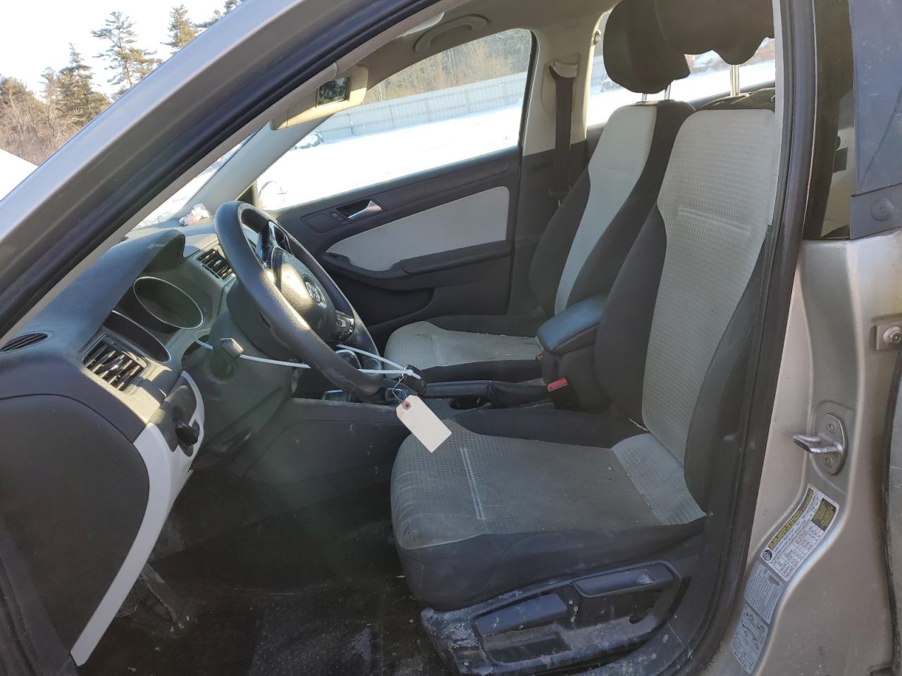 2015 VOLKSWAGEN JETTA BASE photo 7