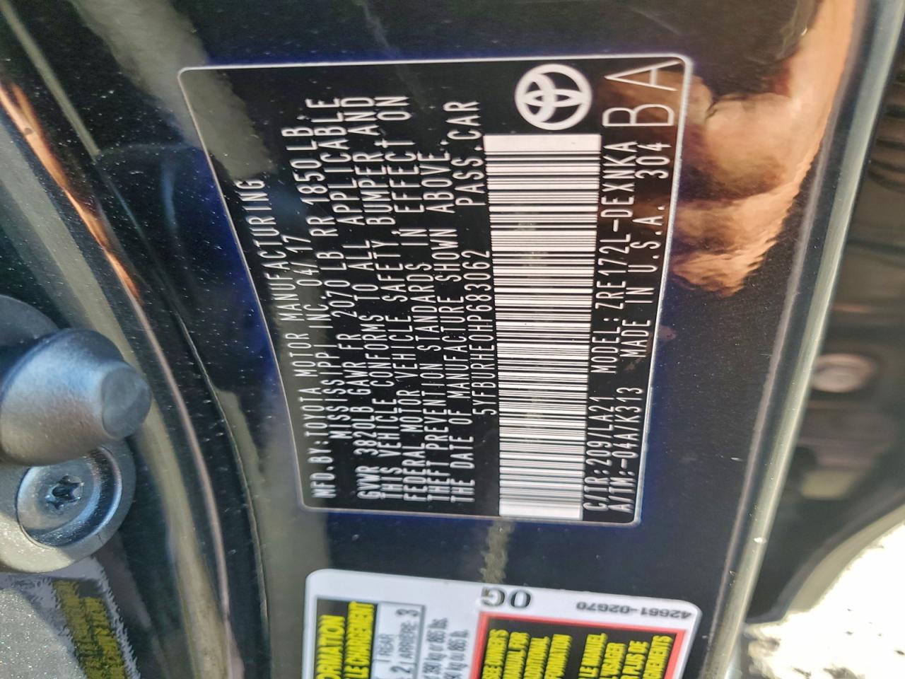 2017 TOYOTA COROLLA L photo 23