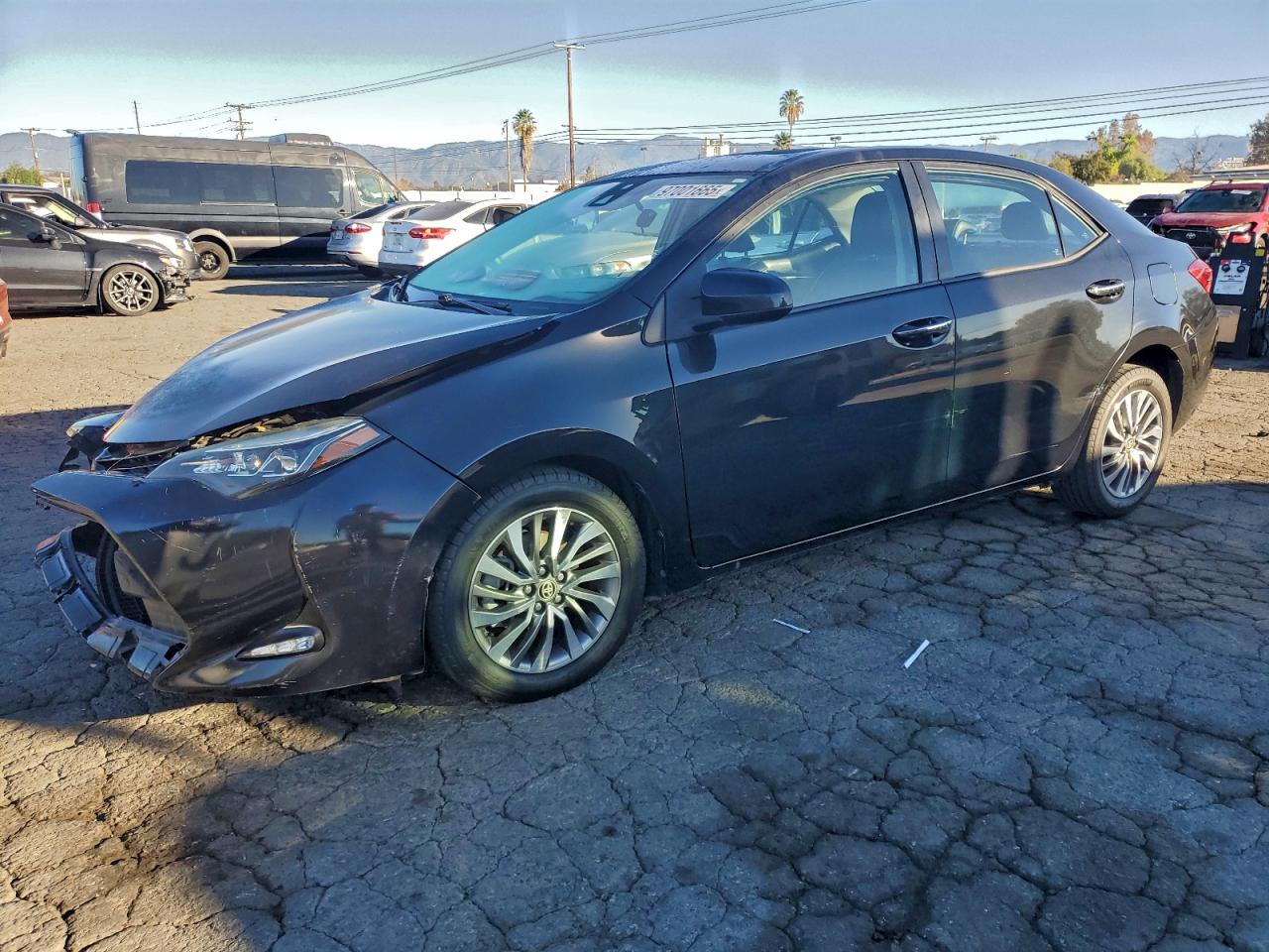 2017 TOYOTA COROLLA